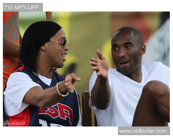 科比与足球巨星亲密互动共话运动精神与职业生涯的精彩瞬间